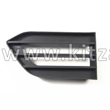 Решетка переднего бампера правая HAVAL H9 2803108XKV64B  LAUKART TCV04155BFR